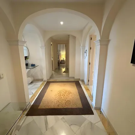 Magna Apartment Marbella